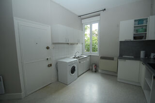  Appartement à louer 1 pièce 38 m²