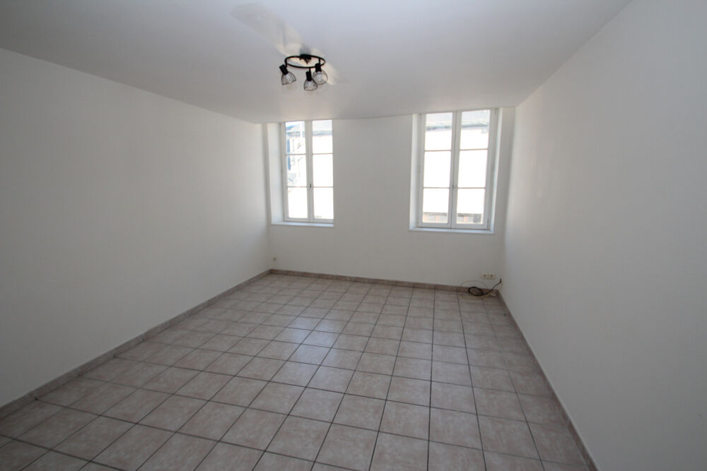 Location Appartement DECIZE, appartement de type F2 Decize
