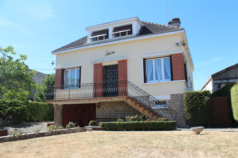 LA MACHINE, Maison familiale, proche commerces