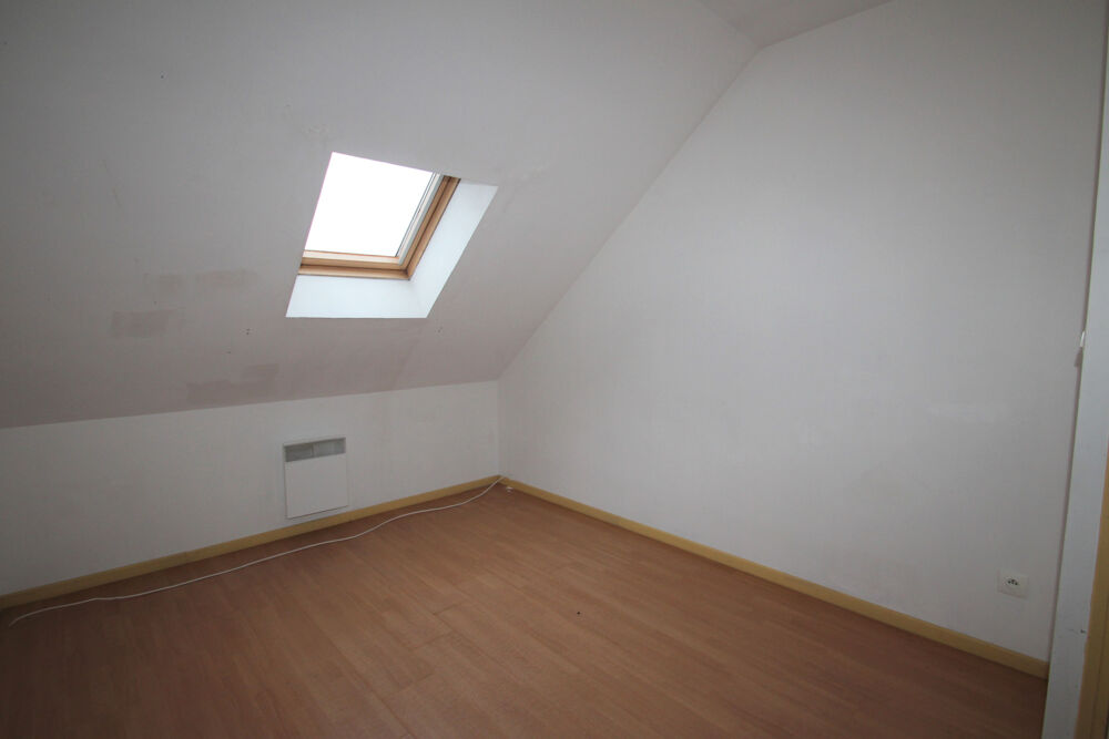 Location Duplex/Triplex  DUPLEX 3 PIECES 73m2 DECIZE Decize