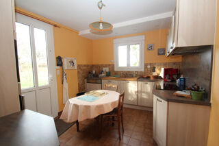  Maison  vendre 4 pices 279 m