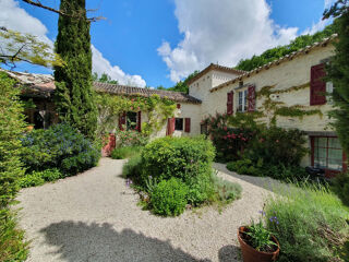Maison 9 pièces 202 m² · à Montcuq-en-Quercy-Blanc · 202 m² · 397 500 €