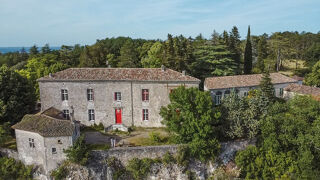  Propriété/château à vendre 13 pièces 396 m²
