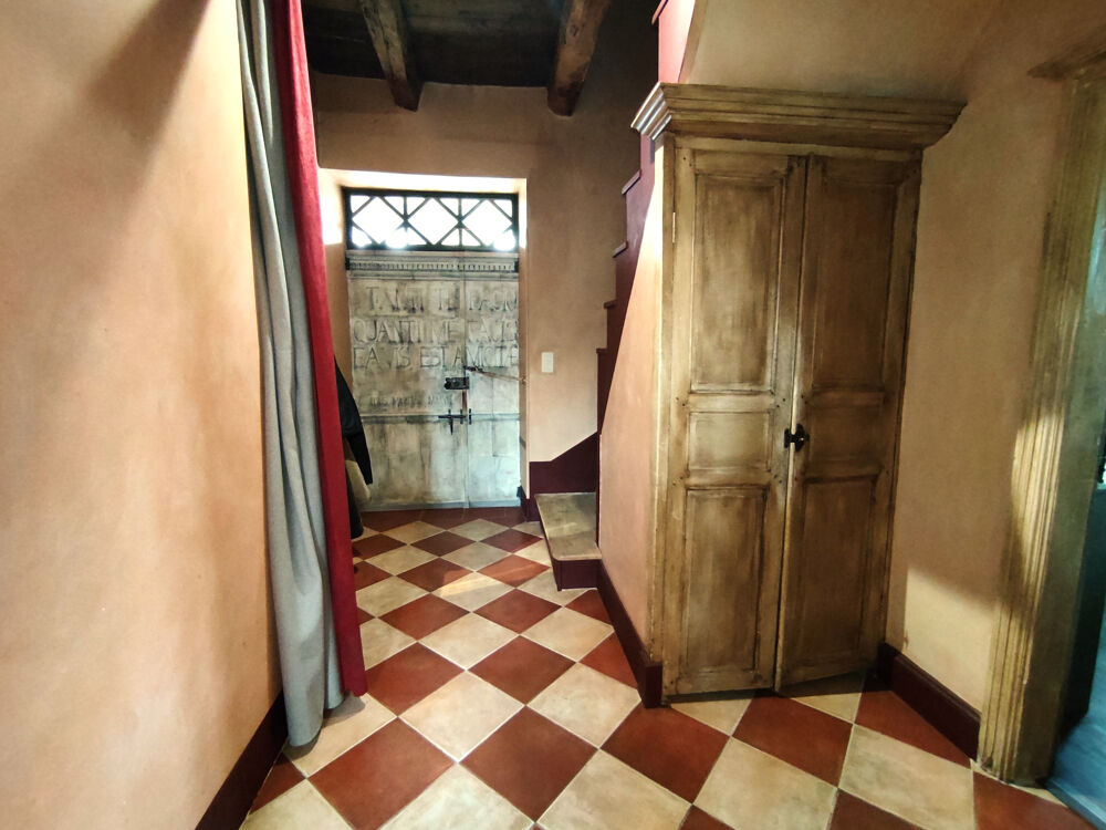 � vendre  Propri�t�/ch�teau Montcuq (46800)