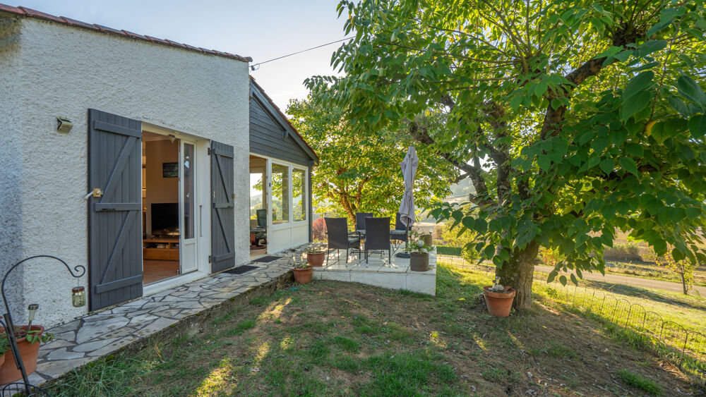Vente Maison maison contemporaine de 57 m2 avec une véranda, un salon/salle à manger/cuisine, 2 chambres et un garage Lauzerte