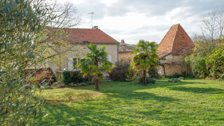  Maison à vendre 8 pièces 179 m²