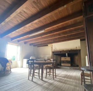  Propriété/château à vendre 8 pièces 250 m²