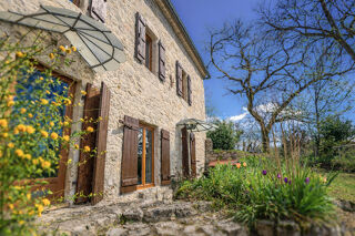  Maison � vendre 9 pi�ces 180 m�