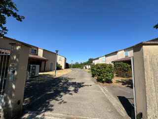  Maison à vendre 15 + pièces 1200 m²