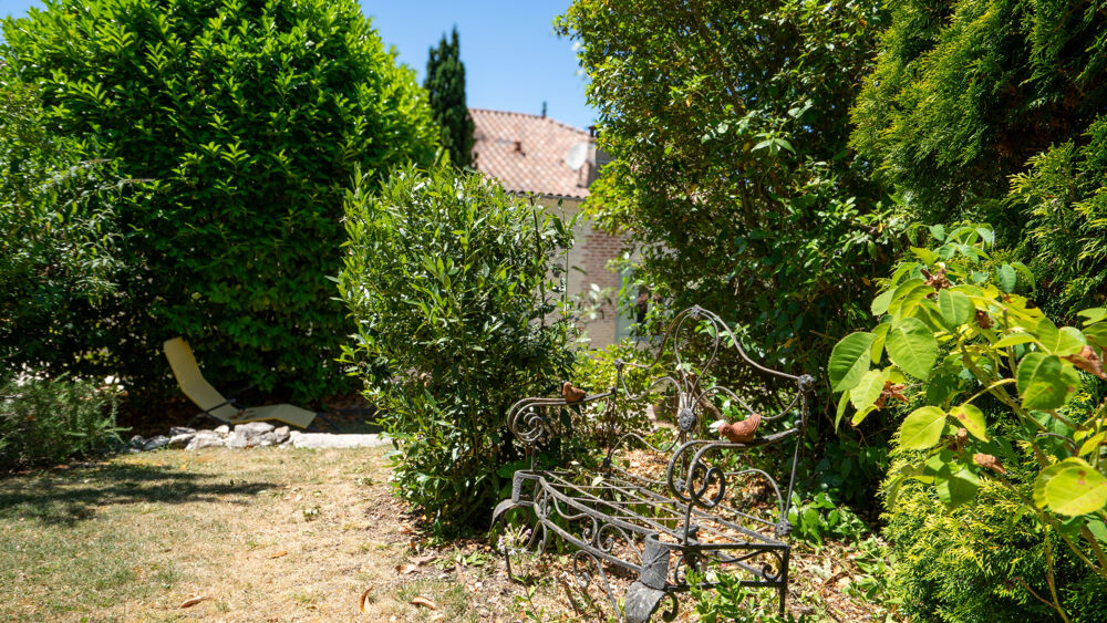 à vendre  Maison Montcuq (46800)
