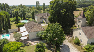  Propriété/château à vendre 15 + pièces 278 m²