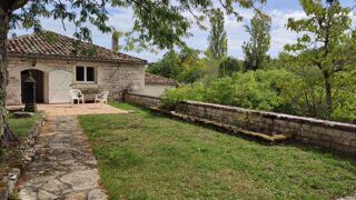  Propriété/château à vendre 15 + pièces 250 m²