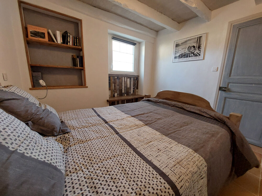 � vendre  Propri�t�/ch�teau Montcuq (46800)