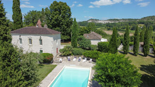 Propriété/château à vendre 15 + pièces 278 m²