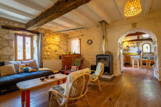  Maison � vendre 9 pi�ces 180 m�