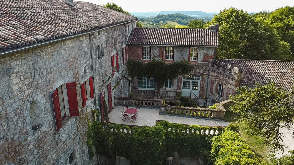 Vente Propriété/Château Château du XIIIe siècle au cœur de 35 hectares Tournon d agenais