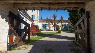  Maison � vendre 10 pi�ces 360 m�