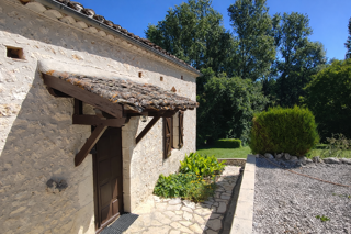 Propri�t�/ch�teau � vendre 3 pi�ces 280 m�