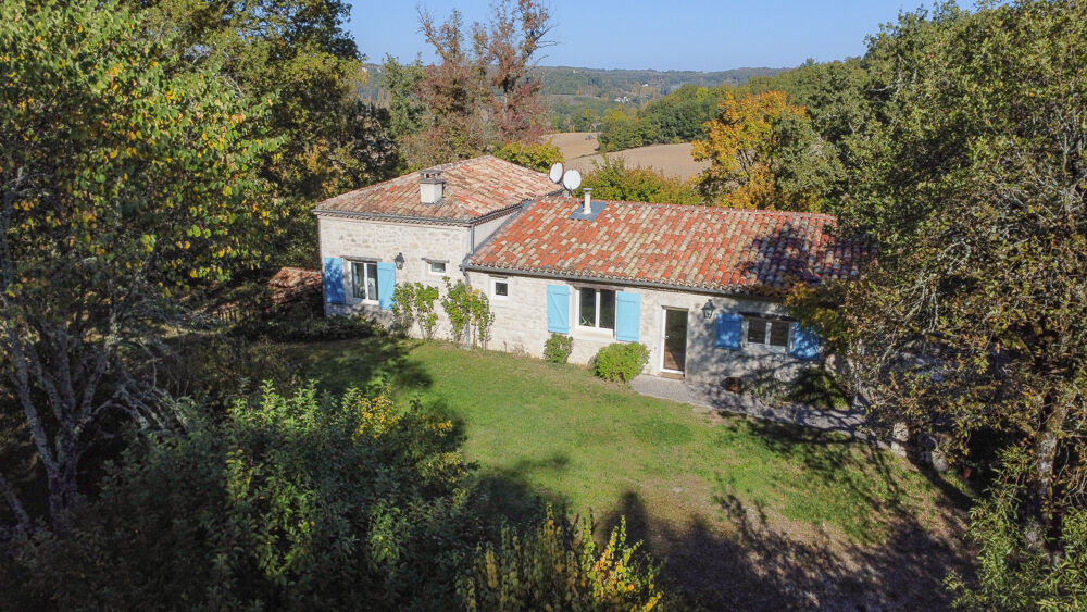 Charmante maison quercynoise avec studio, grange et piscine proche Montcuq