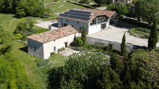  Propriété/château à vendre 15 + pièces 636 m²
