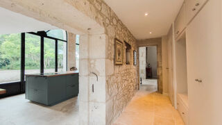  Propriété/château à vendre 5 pièces 200 m²