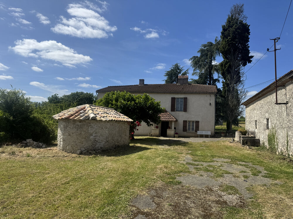 Maison 7 pièces 165 m² · à St Nazaire de Valentane · 165 m² · 250 000 €
