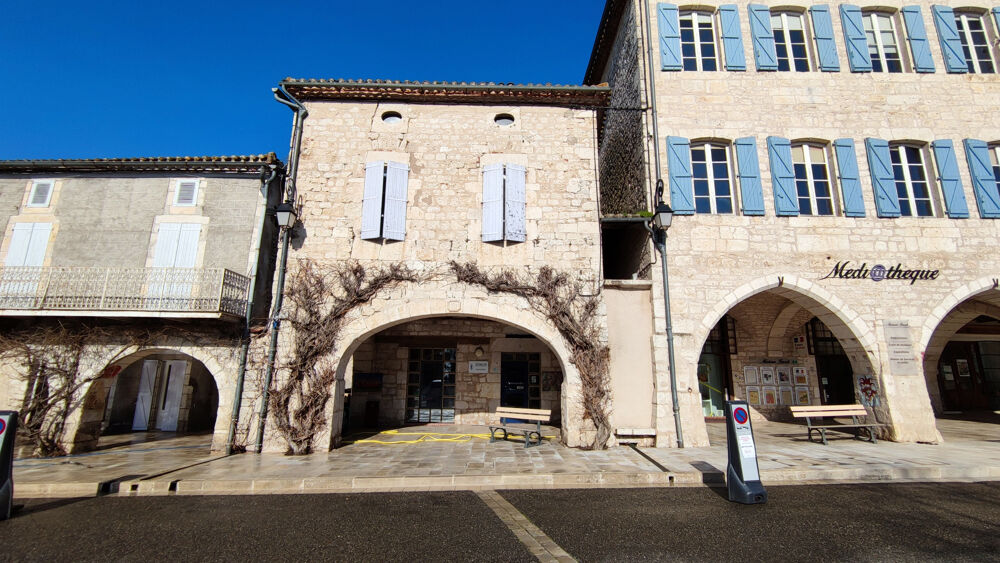 Maison 7 pièces 241 m² · à Castelnau Montratier · 241 m² · 265 000 €