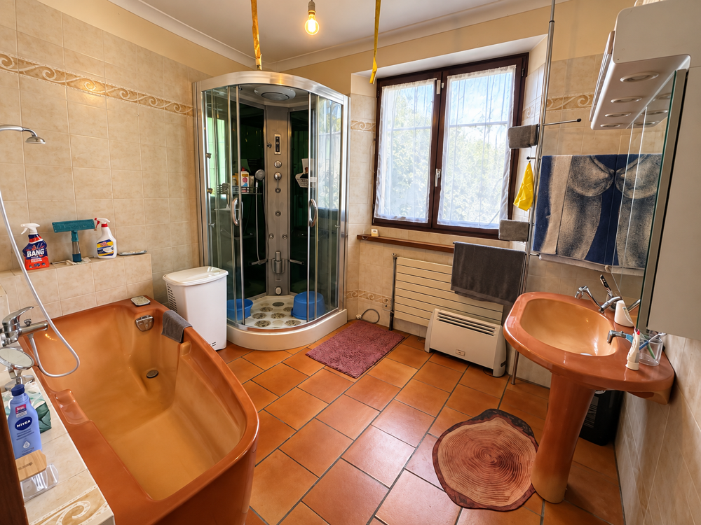 Vente Maison Le charme de la pierre, le confort du moderne. Montaigu de quercy