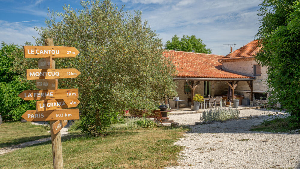 Domaine de Charme avec 5 Gîtes, 2 Maisons Indépendantes et 1,9 ha