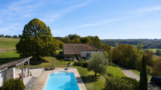  Propriété/château à vendre 9 pièces 200 m²
