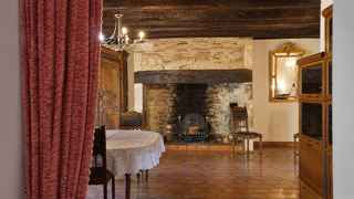  Propriété/château à vendre 15 + pièces 250 m²