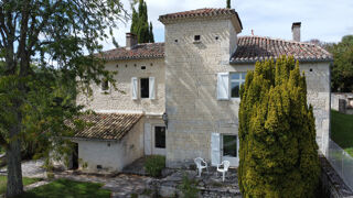  Propriété/château à vendre 15 + pièces 250 m²
