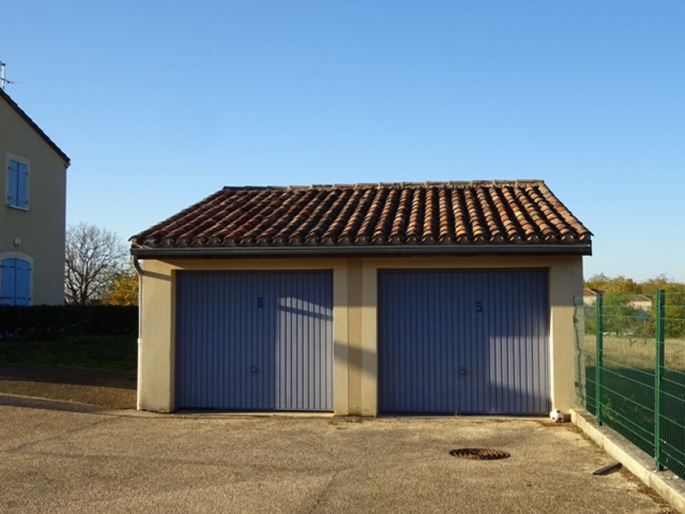 Vente Maison Ensemble résidentiel de 4 villas avec appartements indépendants sur un terrain de 4 008 m2 Montagudet