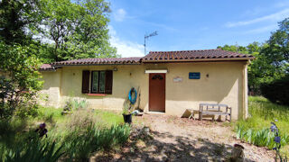 Vente Maison Maison contemporaine des années 80, avec un terrain clôturé de 3214 m2 Sauzet