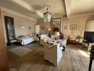  Maison � vendre 8 pi�ces 300 m�