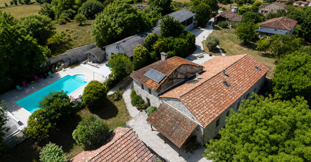 Maison 15 pièces 390 m² · à Porte du Quercy · 390 m² · 728 000 €
