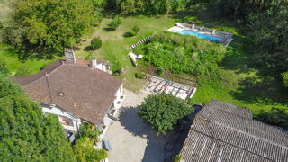  Propriété/château à vendre 6 pièces 140 m²