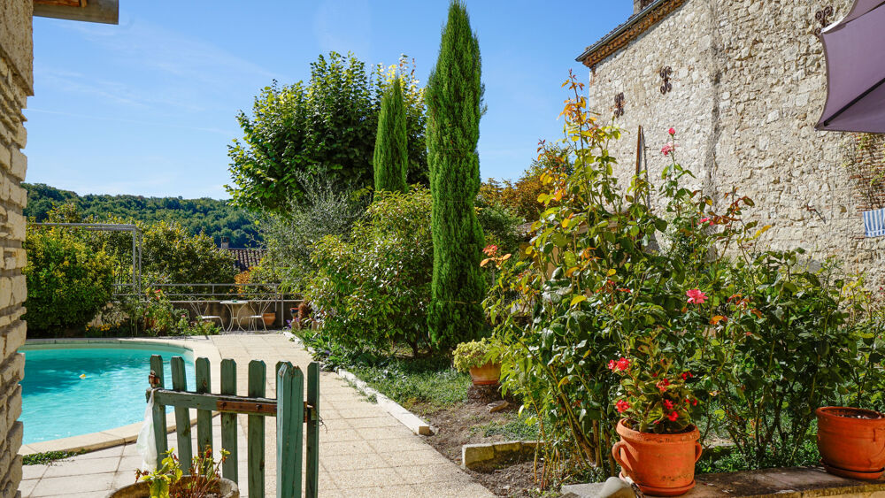 à vendre  Maison Montcuq (46800)
