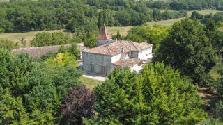  Propriété/château à vendre 8 pièces 320 m²