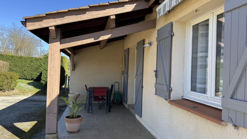 Maison contemporaine de plain-pied de 105 m2 avec grand hangar de 180 m2 Lauzerte