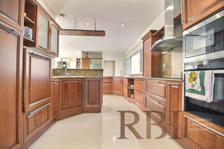  Maison à vendre 7 pièces 428 m²
