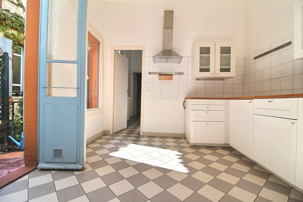 Appartement Bourgeois Terrasse et Parking.
