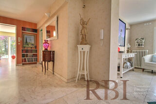  Maison � vendre 10 pi�ces 238 m�