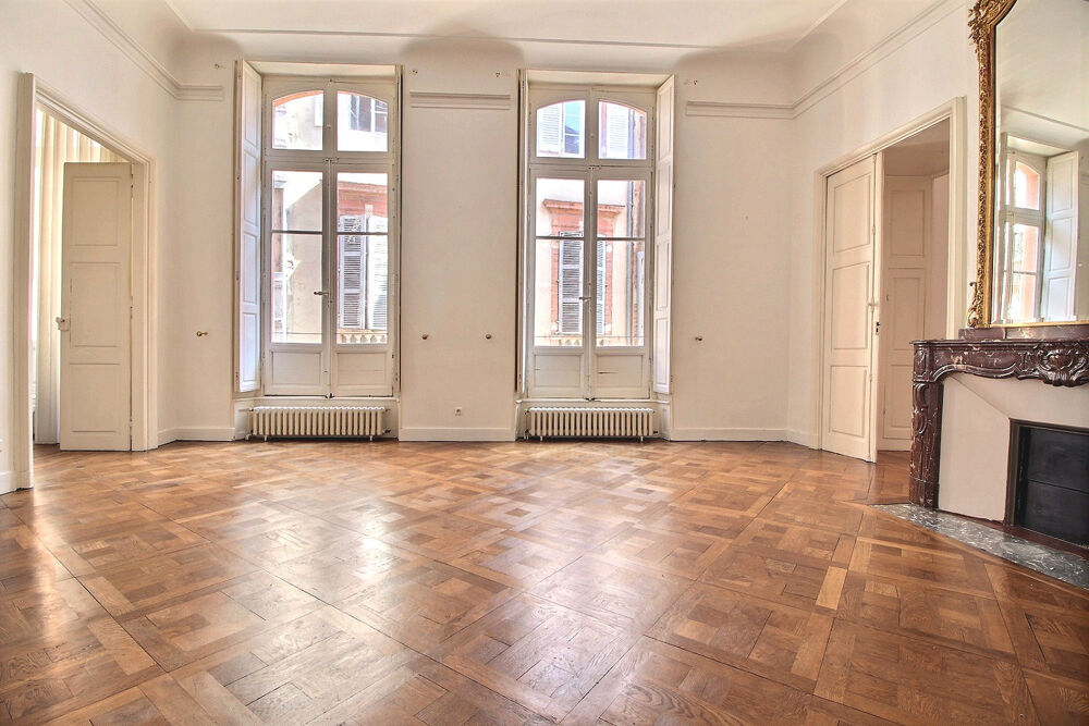 Appartement Bourgeois Terrasse et Parking.
