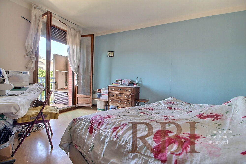 Appartement T2 - balcons et parking