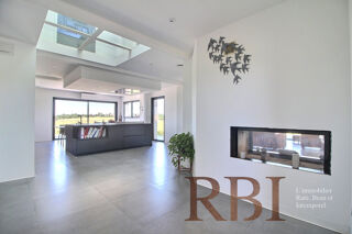  Maison � vendre 8 pi�ces 265 m�