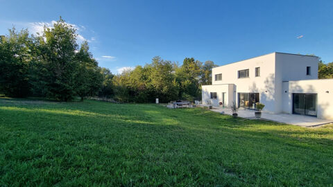   VILLA CONTEMPORAINE MEUBLEE Maison - 5 pice(s) - 140 m