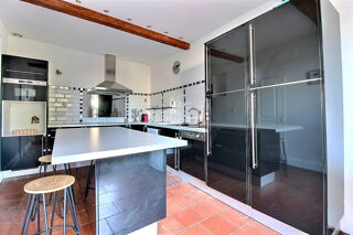  Maison � vendre 7 pi�ces 270 m�