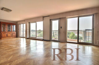  Appartement à vendre 5 pièces 160 m²