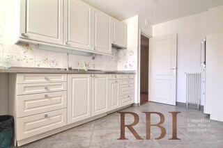  Appartement � louer 4 pi�ces 100 m�